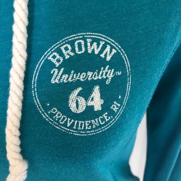 SALE 2/$40 Brown University slightly fitted - Picture 2 of 6